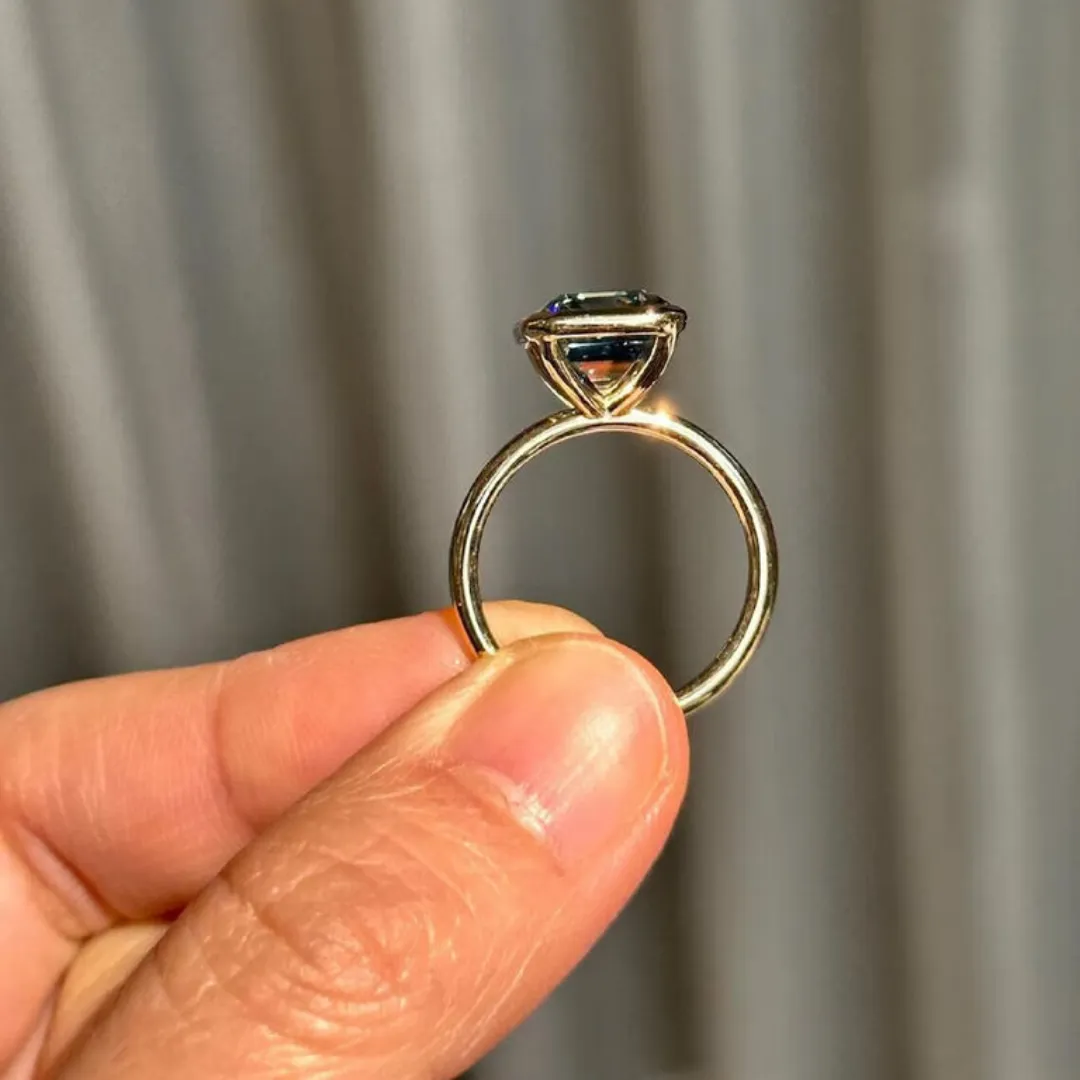 /public/photos/live/Solitaire Asscher Cut Blue Moissanite Spinel Bezel Ring 663 (4).webp